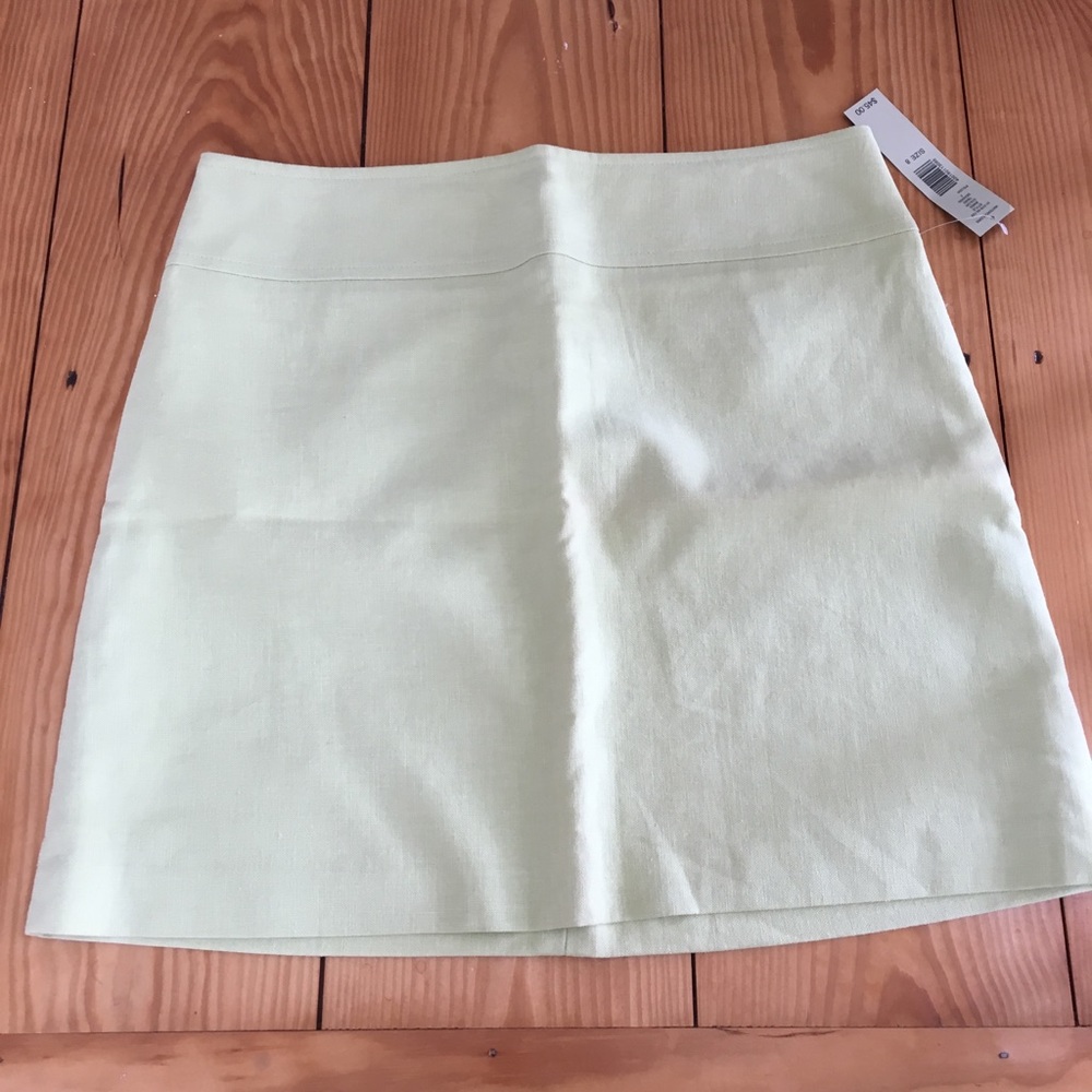 Light lime green linen and cotton mini.
